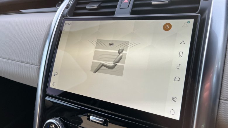 Land Rover Discovery 3.0 D300 R-Dynamic HSE 5dr Auto Diesel Station Wagon